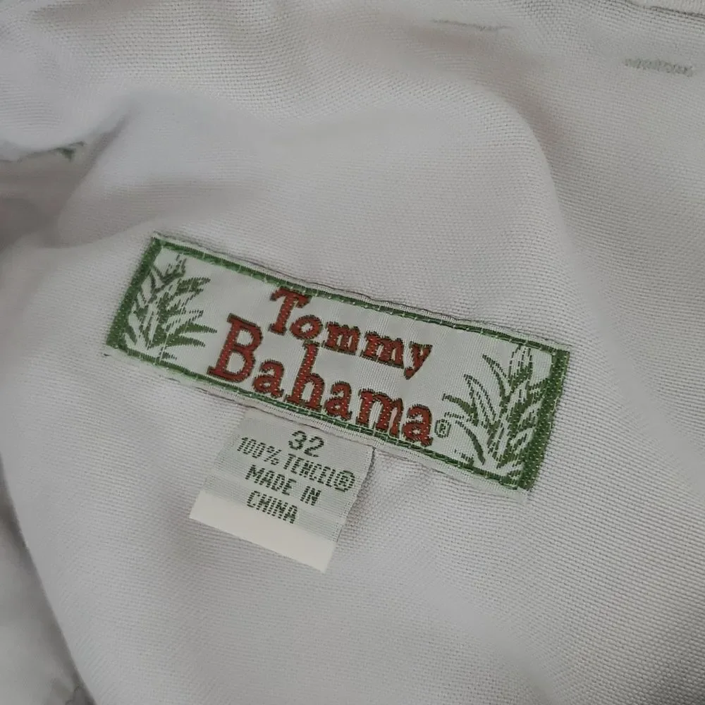 Tommy Bahama mens shorts, size 32